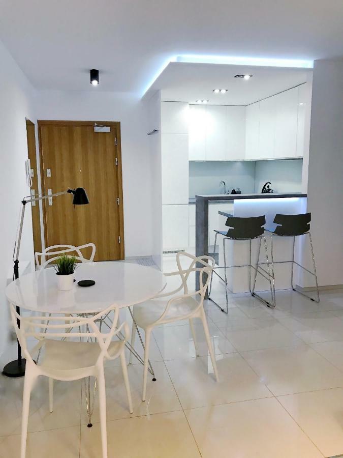 Icon Apartments Centrum 68 브로츠와프 외부 사진